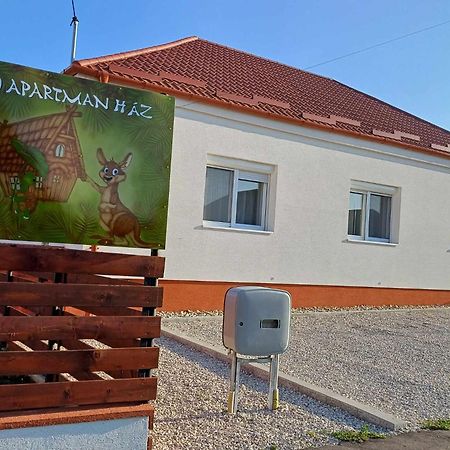 Mini Zoo Apartman Nagykanizsa Ngoại thất bức ảnh