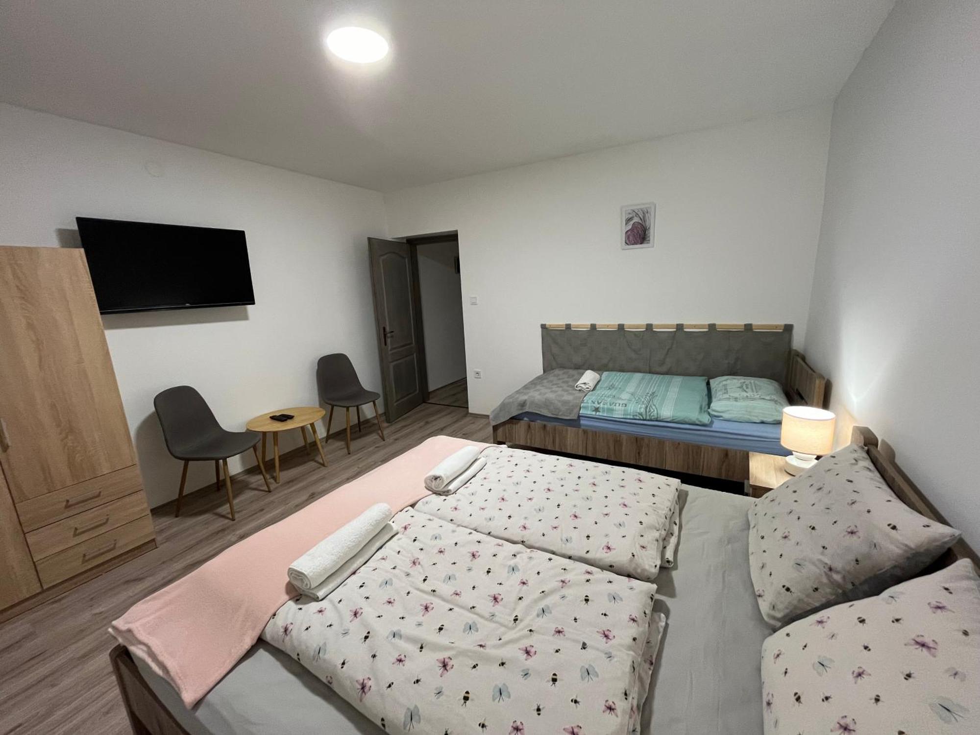 Mini Zoo Apartman Nagykanizsa Ngoại thất bức ảnh